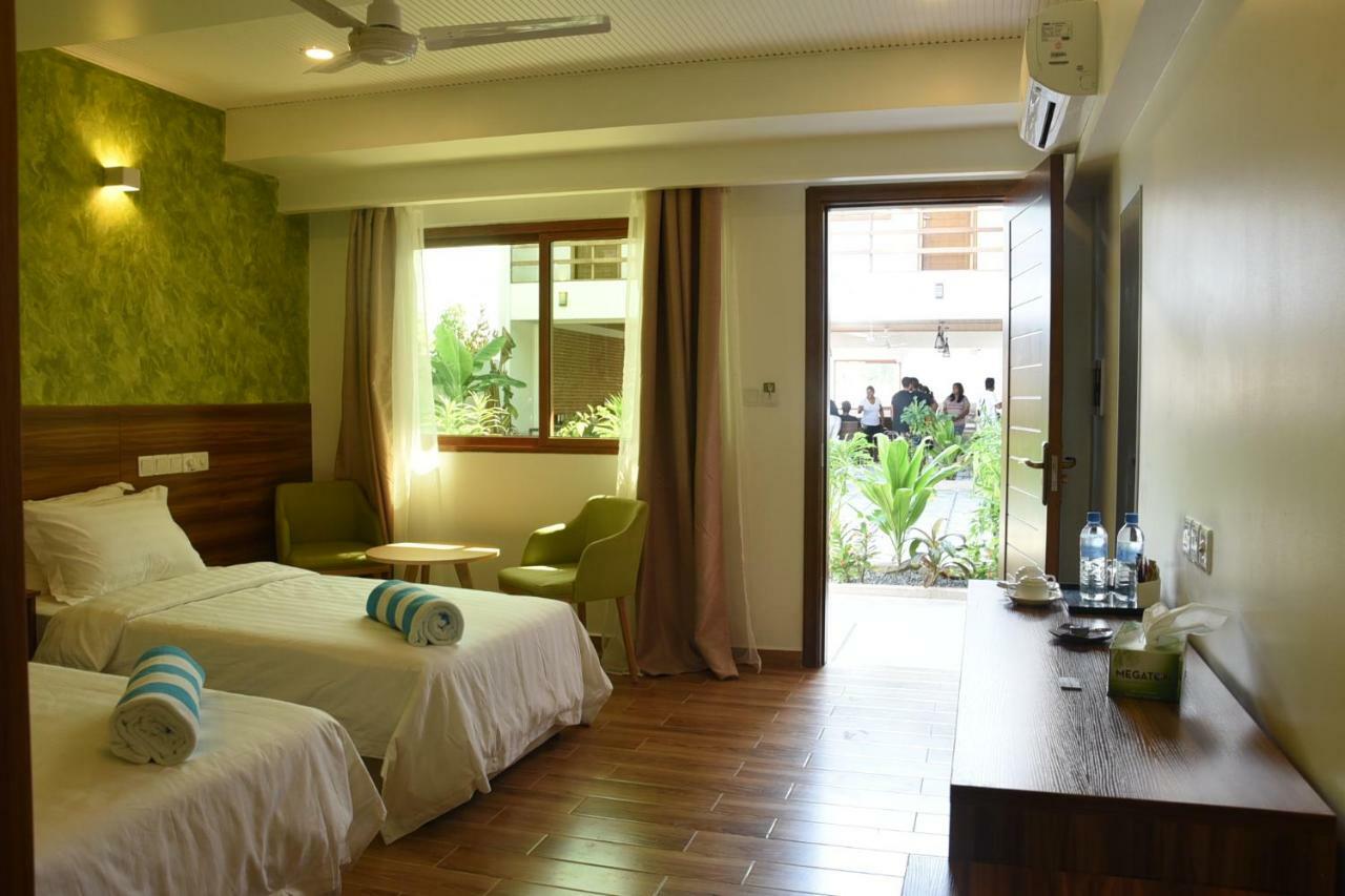 Olive Goidhoo Hotel Exterior photo