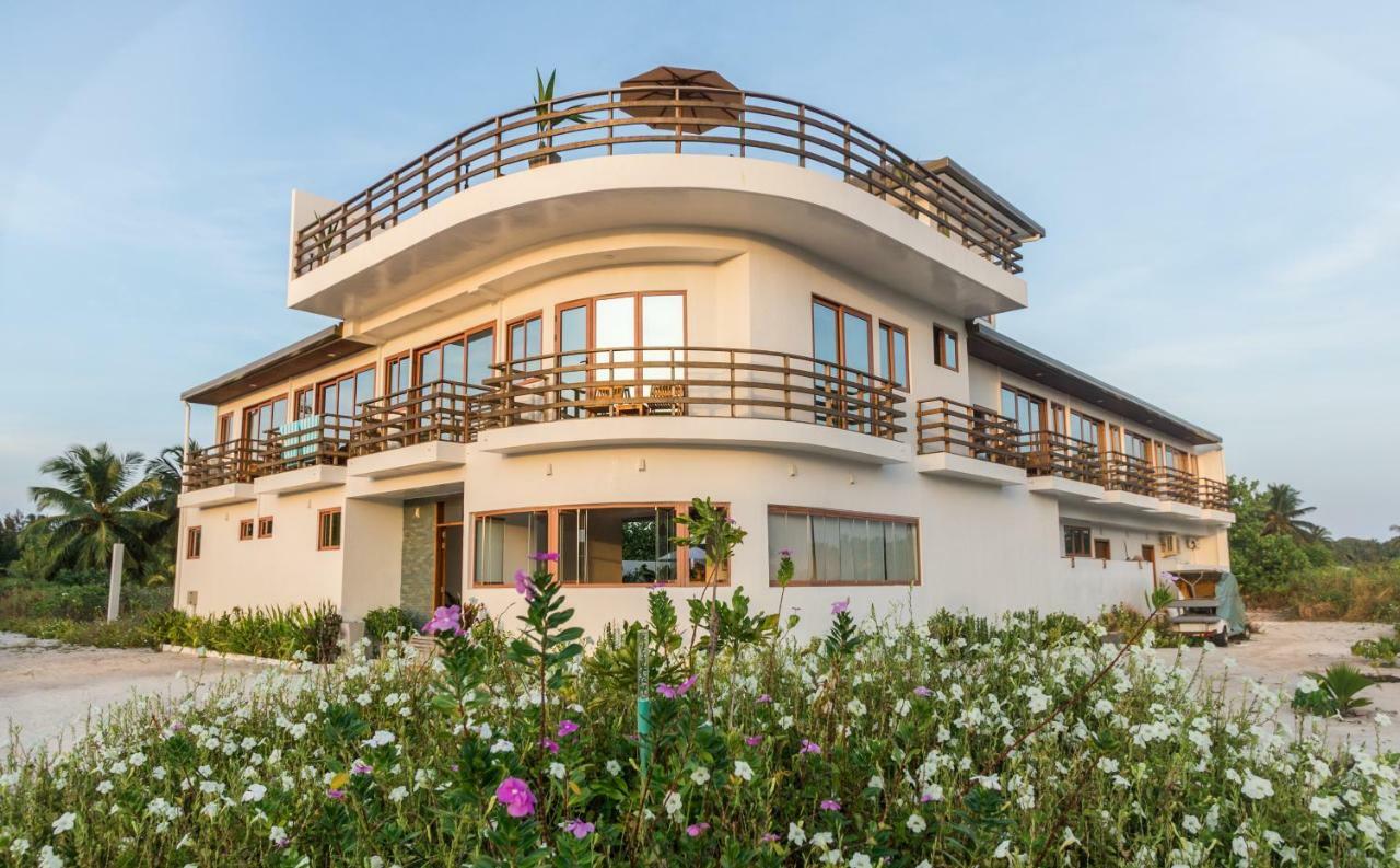 Olive Goidhoo Hotel Exterior photo