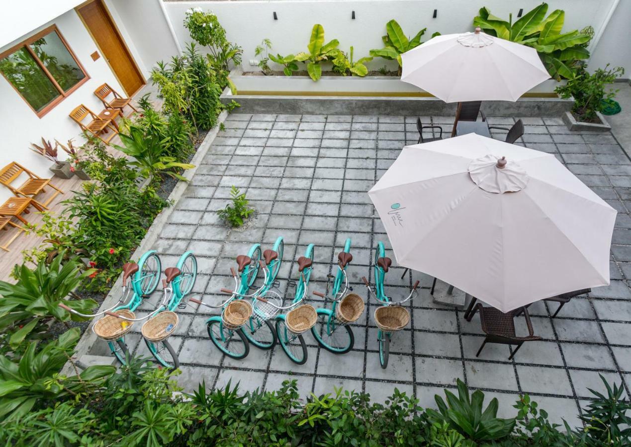 Olive Goidhoo Hotel Exterior photo